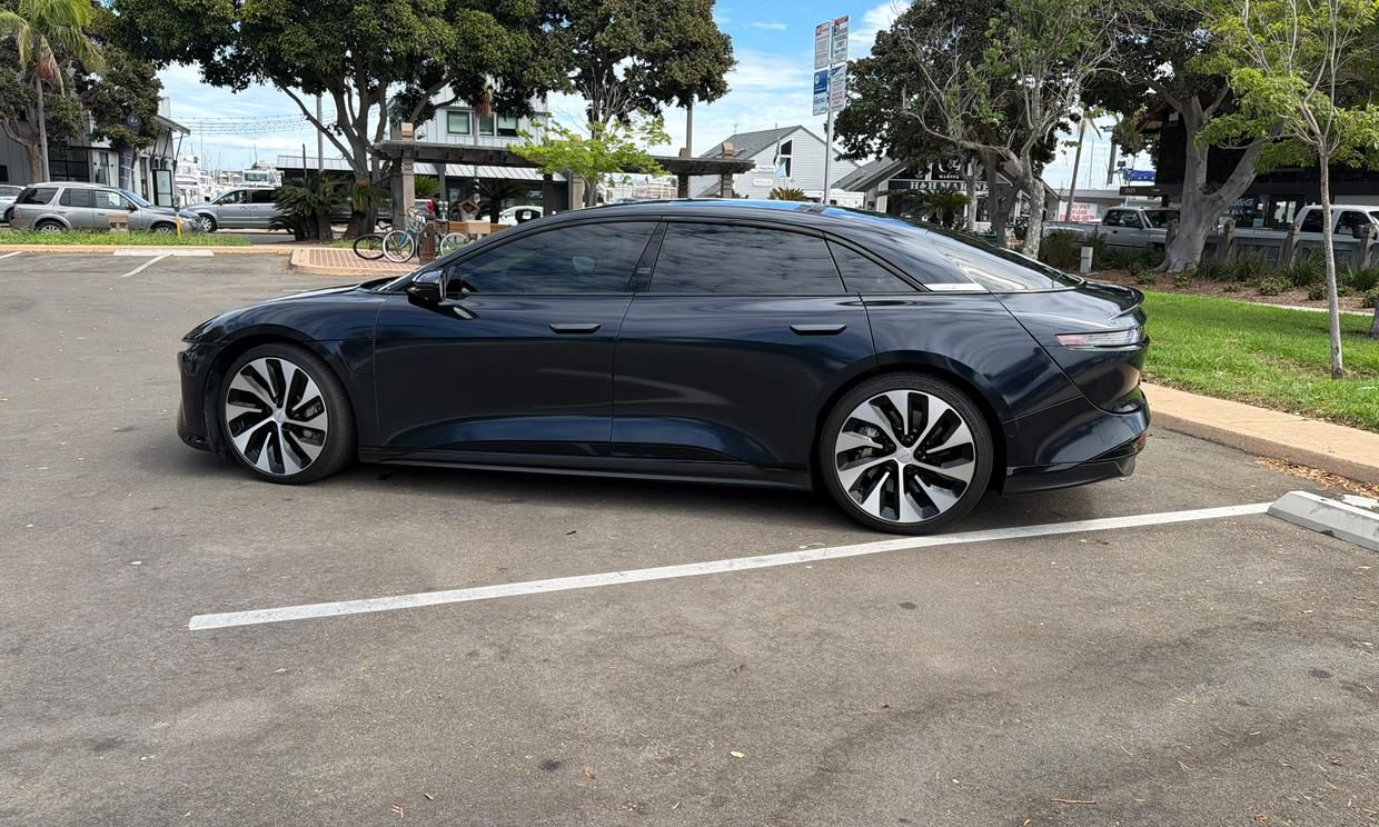 Lucid Air Grand Touring side profile with 21-inch wheels, San Diego